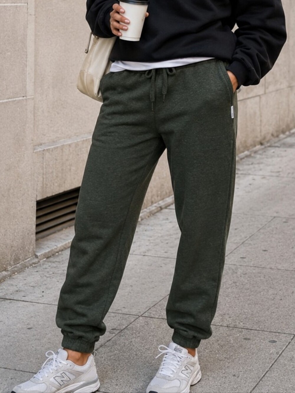 Frank & Oak Olive Green Jogger Sweatpants Women’s Medium Soft Athleisure Pants